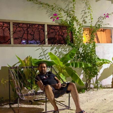 Island Life Home Stay Himmafushi Exterior foto