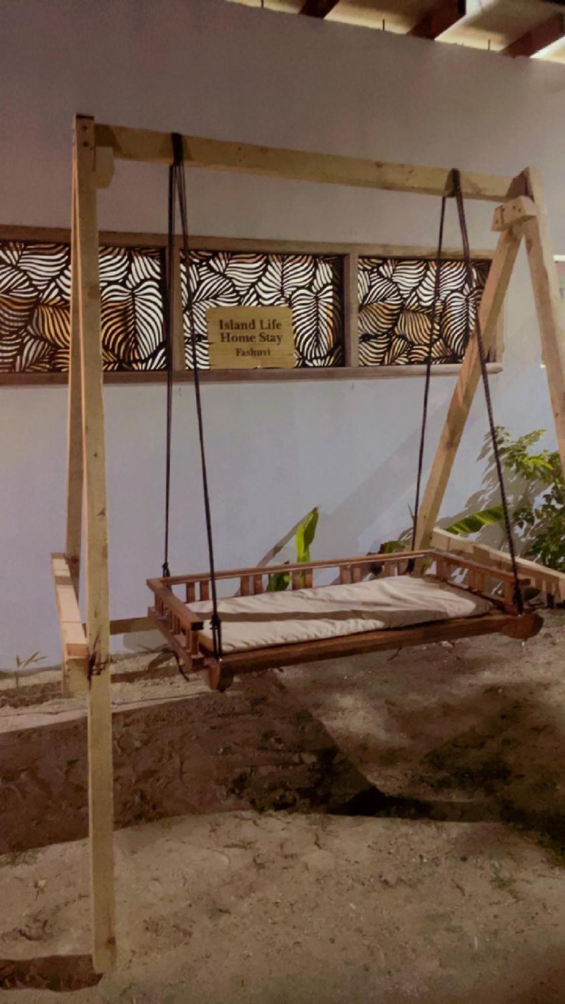 Island Life Home Stay Himmafushi Exterior foto
